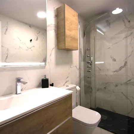 Casaturis En 1ª Linea Muchavista Edificio Voramar C106 *
